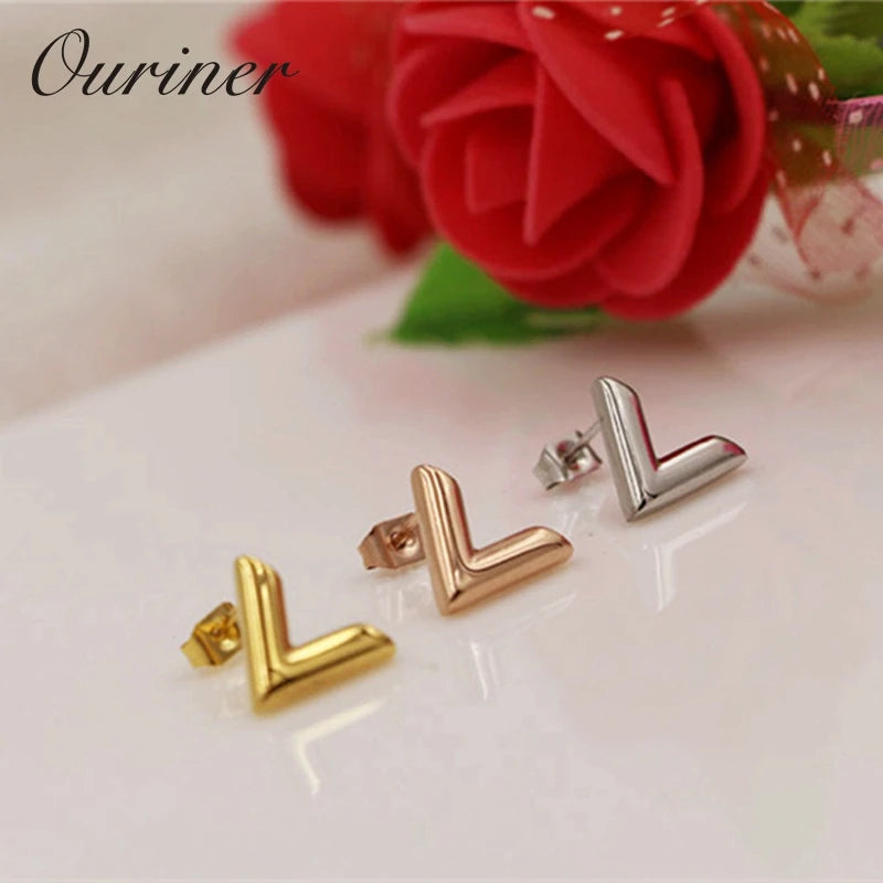 Boucles d'oreilles V