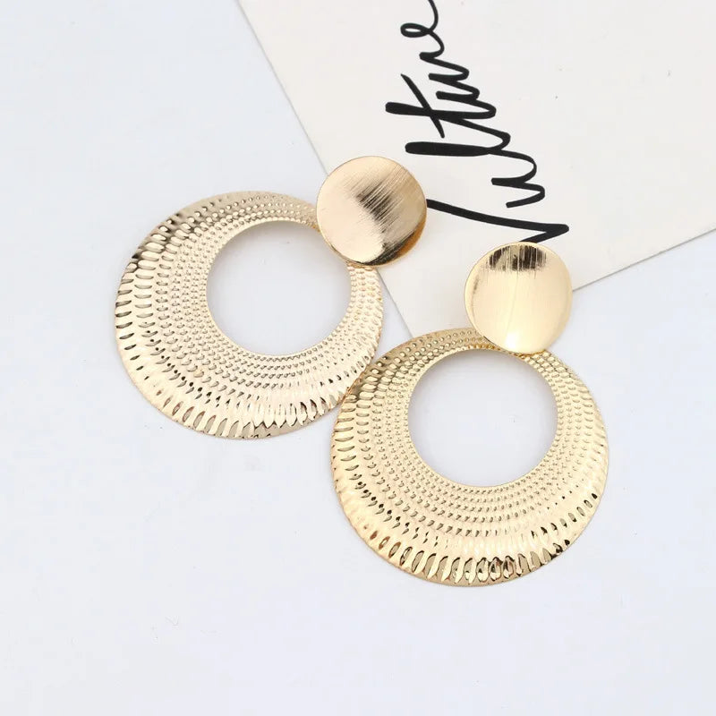 Boucles d'oreilles rondes géométriques