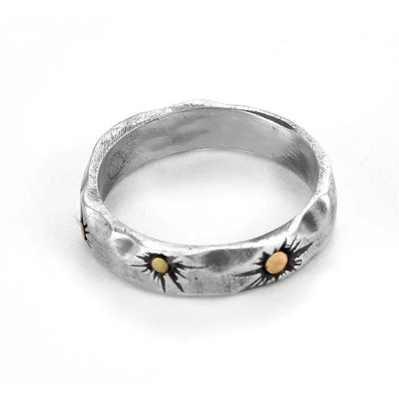 Bague Réglable EternalBond Collision Solaire - Alliance Homme en Or et Argent Vintage