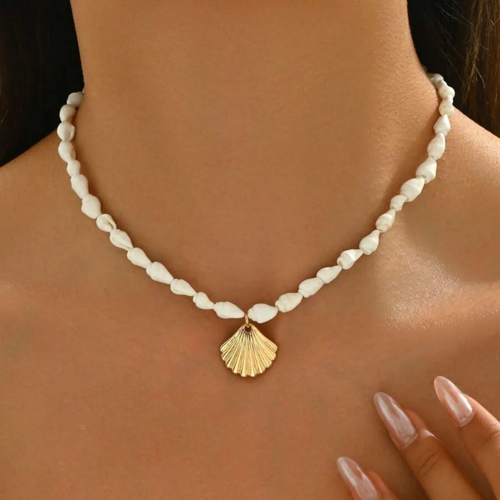 Bohemia Multicolour Bead Shell Pendant Necklace for Women Fashion Summer Adjustable Geometric Jewelry Holiday Beach Gift