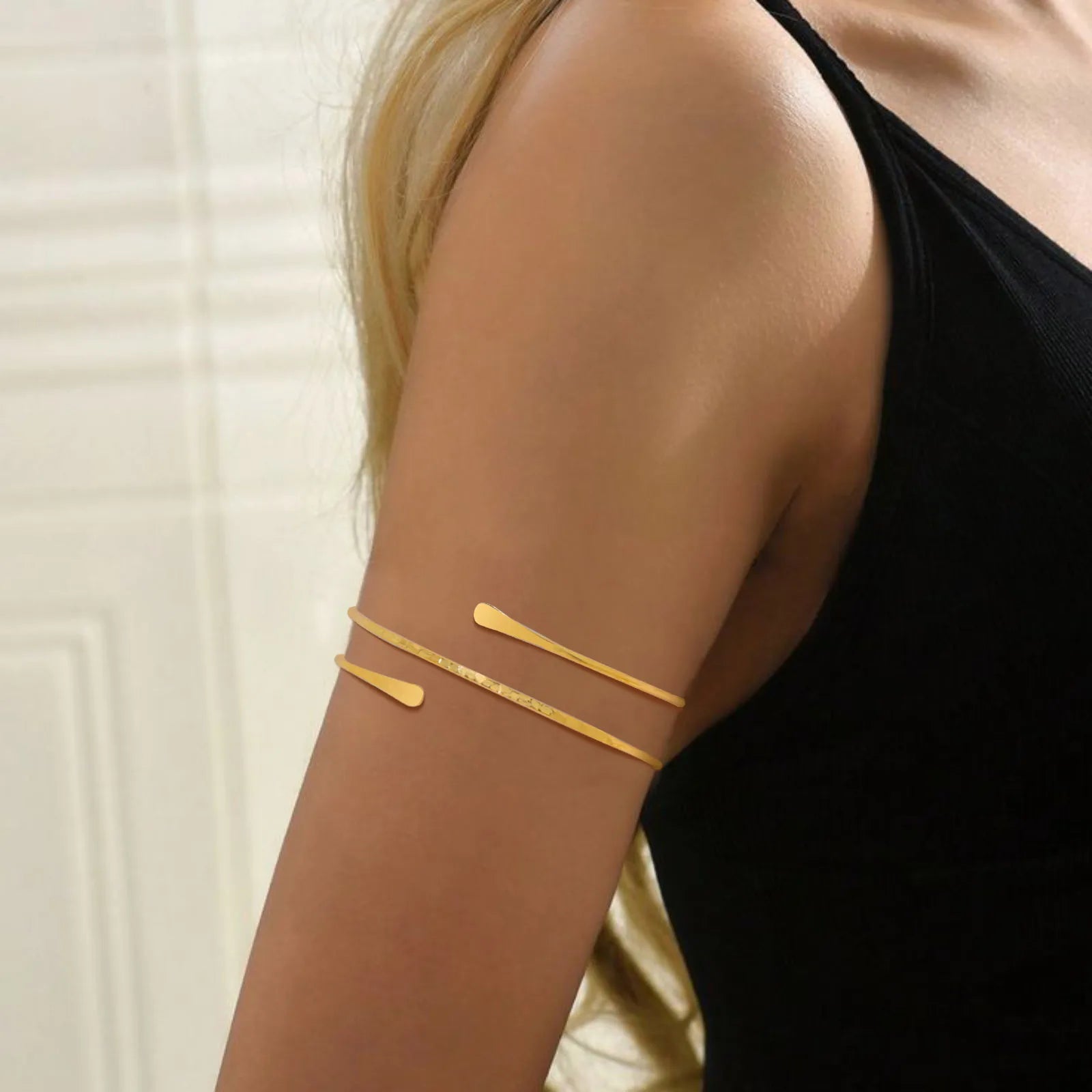 Bracelet Manchette Haut de Bras Géométrique – Plaqué Or & Argent Ajustable