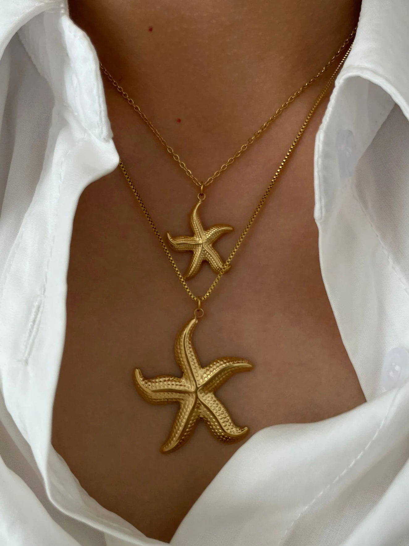 Peri'sbox 2 Sizes Gold Plated Starfish Pendant Necklace for Women Dainty Stainless Steel Waterproof Fashion Jewelry Summer Beach