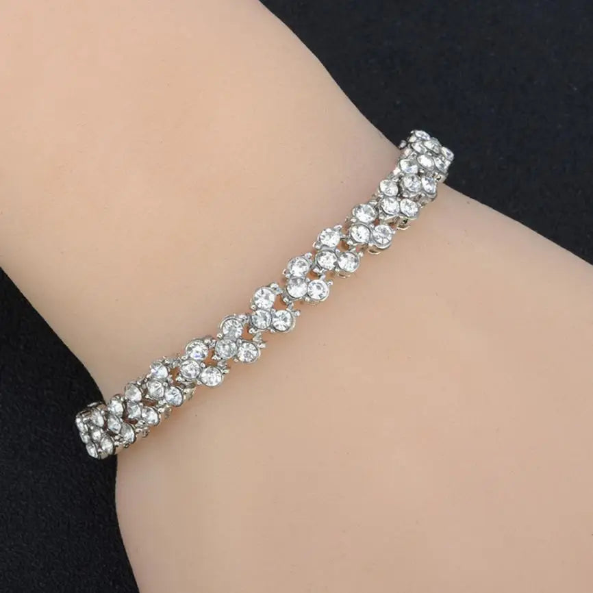 Bracelet Vintage Charmes Cristal Argenté — Bijou de Mariée
